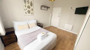 The Willow - Studio 10