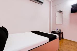 Hotel O HOME Hotel Crazy Inn