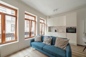 Downtown Comfort Apartment by Vacationy