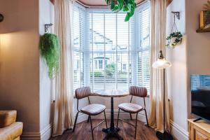 Rufloreo Flats 1 - central gem