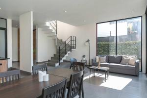 Bosques Vallarta Family