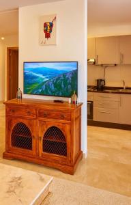 Appartement moderne et spacieux avec terrasse et piscine au Noria Golf