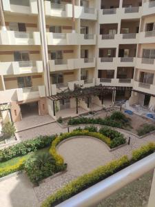 Florenza Khamsin Sea front