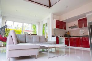 private-pool villa 2 bed 3 bathroom can sleep 6