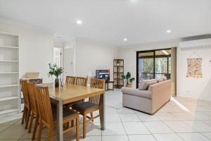 Tranquil 4BR Home Near Parks Shops and Nature Trails