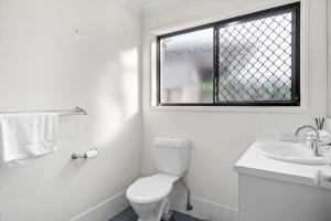 Tranquil 4BR Home Near Parks Shops and Nature Trails