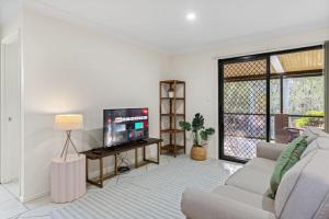 Tranquil 4BR Home Near Parks Shops and Nature Trails