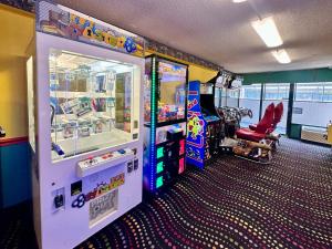 Landmark Resort-Updated Double Suite