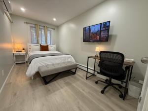 Flushing City Escape