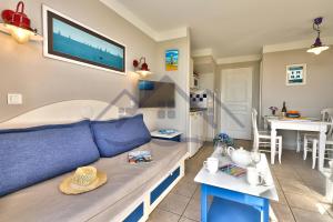 LocaLise - Maison D02 - Vue mer - Accès piscine - Wifi inclus - Draps et lits faits inclus - Face à la plage - Centre et port à 700m