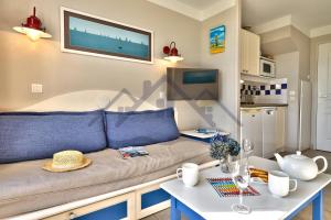 LocaLise - Maison D02 - Vue mer - Accès piscine - Wifi inclus - Draps et lits faits inclus - Face à la plage - Centre et port à 700m