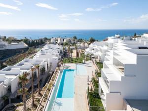 Sea view, Pool, AC, Parking space