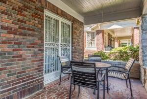 Near Rhodes College & Downtown! The Rolling Stone