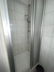 Honeymoon Suite