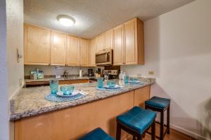 Snorkel at Kam Beach Steps From Chic Resort Condo!