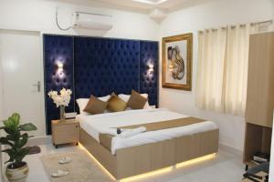 Hotel JK Heights Miyapur, Near Lingampally Railway Station