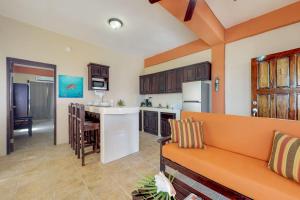 Honey Camp #1 at Laguna Suite -Gold Standard Certified