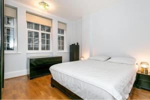 1 Bed Flat Sleeps 3 - Wifi Near City Centre