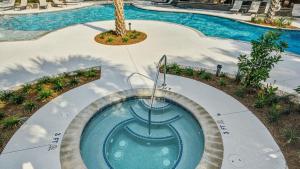 1403 Ocean Club by AvantStay Beach Home w Great Kitchen Easy Beach Access