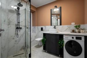 Parisian-Inspired 2BR Apartment on Calea Victoriei - High Ceilings Stylish Design & Central Location