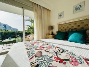 Paradise Pool Front and Beach Condo at Punta Cana