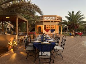 Oasis Tilogui-Luxury Hotel Restaurant and Desert Excursions In Zagora
