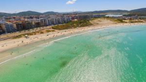 Cabo Frio: Praia, conforto e estilo para 9 pessoas