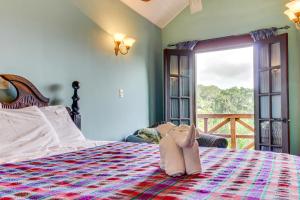 Monkey Suite at Mahogany Hall -Gold Standard Certified