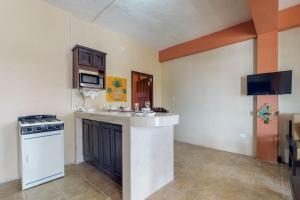 Northern #2 at Laguna Suite -Gold Standard Certified