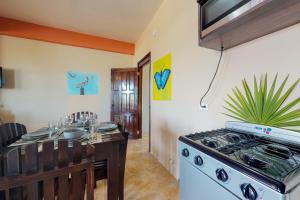 New River #7 at Laguna Suite -Gold Standard Certified