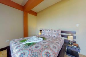 New River #7 at Laguna Suite -Gold Standard Certified