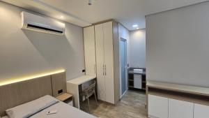 MODERNO Studio BEIRA MAR no centro de Matinhos