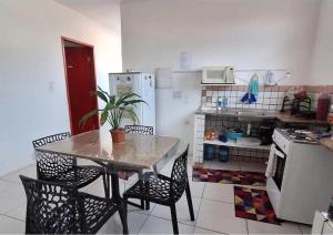 Suíte perto do Centro e de Praias