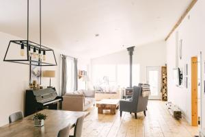 Wellington Waterfront Home