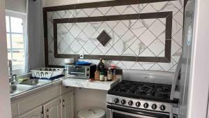 Studio 60- BEACH HOUSE