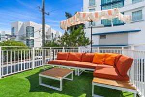 Blue Flamingo Suites, Art-Déco Boutique Hotel