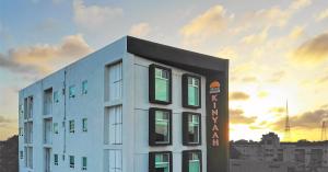 Hotel Kinyaah