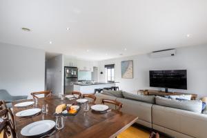 Stylish Coastal Retreat