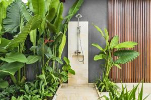 Andrha Spacious 6 BR Private Pool Villa