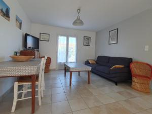 Maison récente et calme, 6 pers, à 400m du centre - FR-1-476-87