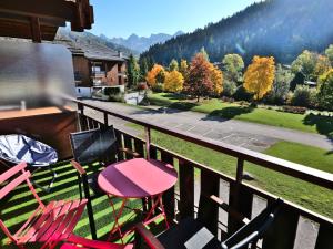 Confortable studio 4 pers avec balcon - Proche commerces et télécabines - FR-1-458-202