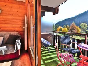 Confortable studio 4 pers avec balcon - Proche commerces et télécabines - FR-1-458-202