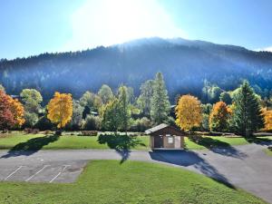 Confortable studio 4 pers avec balcon - Proche commerces et télécabines - FR-1-458-202