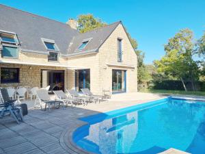 Maison Moderne 11 Pers, Piscine Chauffée, Animaux Admis, Le Tour du Parc - FR-1-775-38