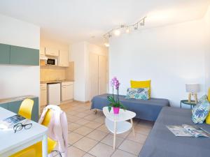 Studio 2 pers climatisé, proche plage et commerces, WiFi - FR-1-466A-24