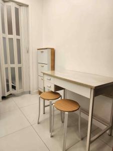 1 BR Unit Tomas Morato