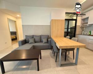 Staycation Homestay 77 DMillenia near UNIMAS