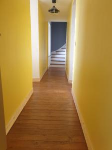 lefevre cottage, Landing beaches house