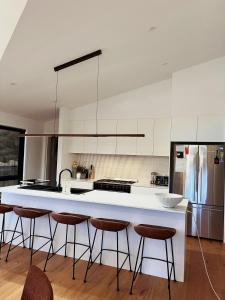 PISTE LUXURY CHALET - THE GRANDE - Oaks Lake Crackenback Resort