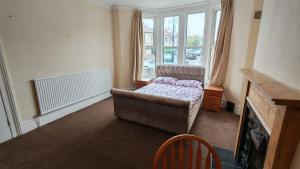 Ashley Down Homestay